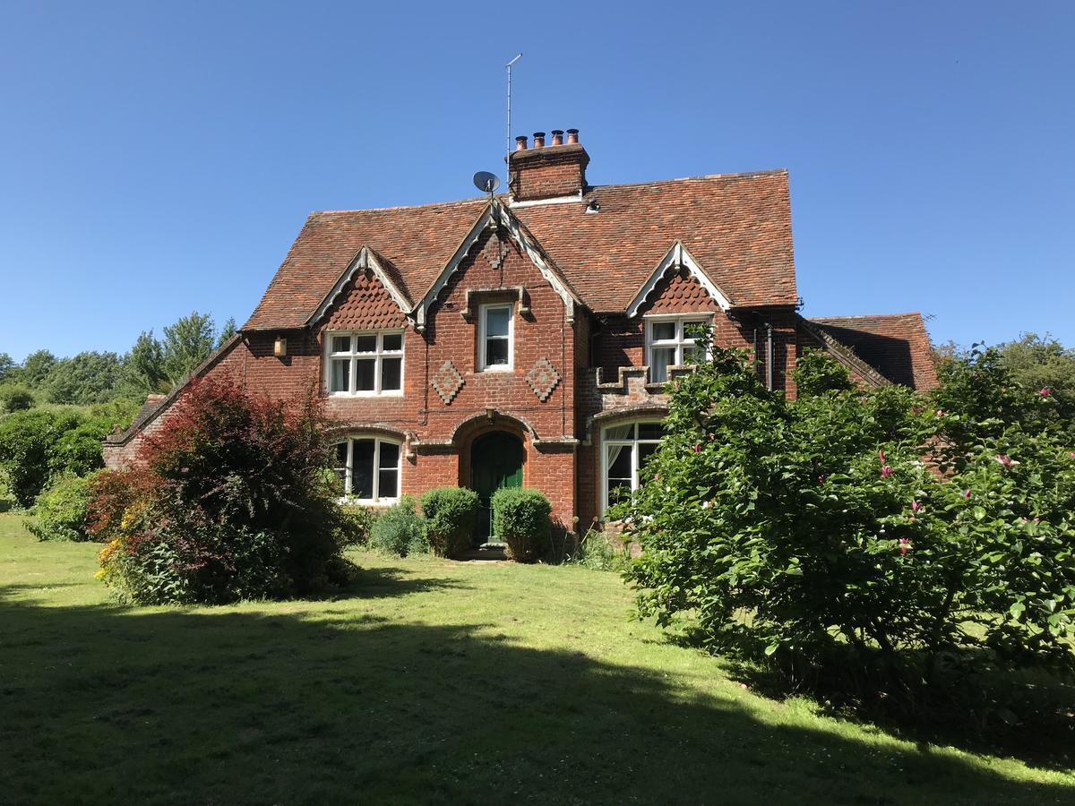 Willow Down Canterbury Exterior photo